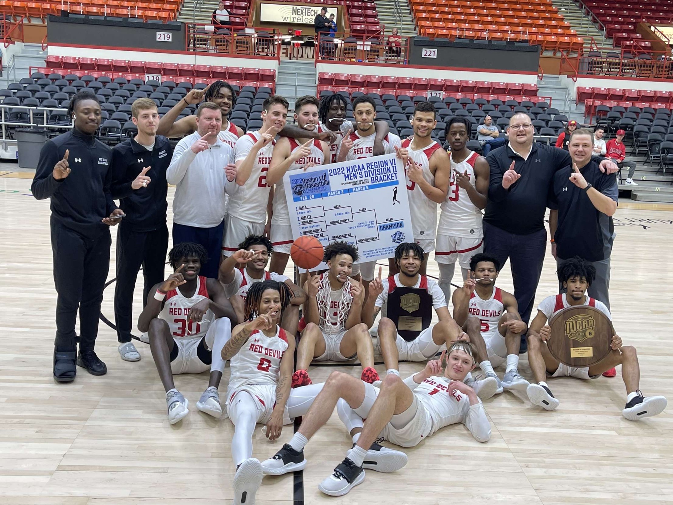 Allen Clinches Bid to National Tournament