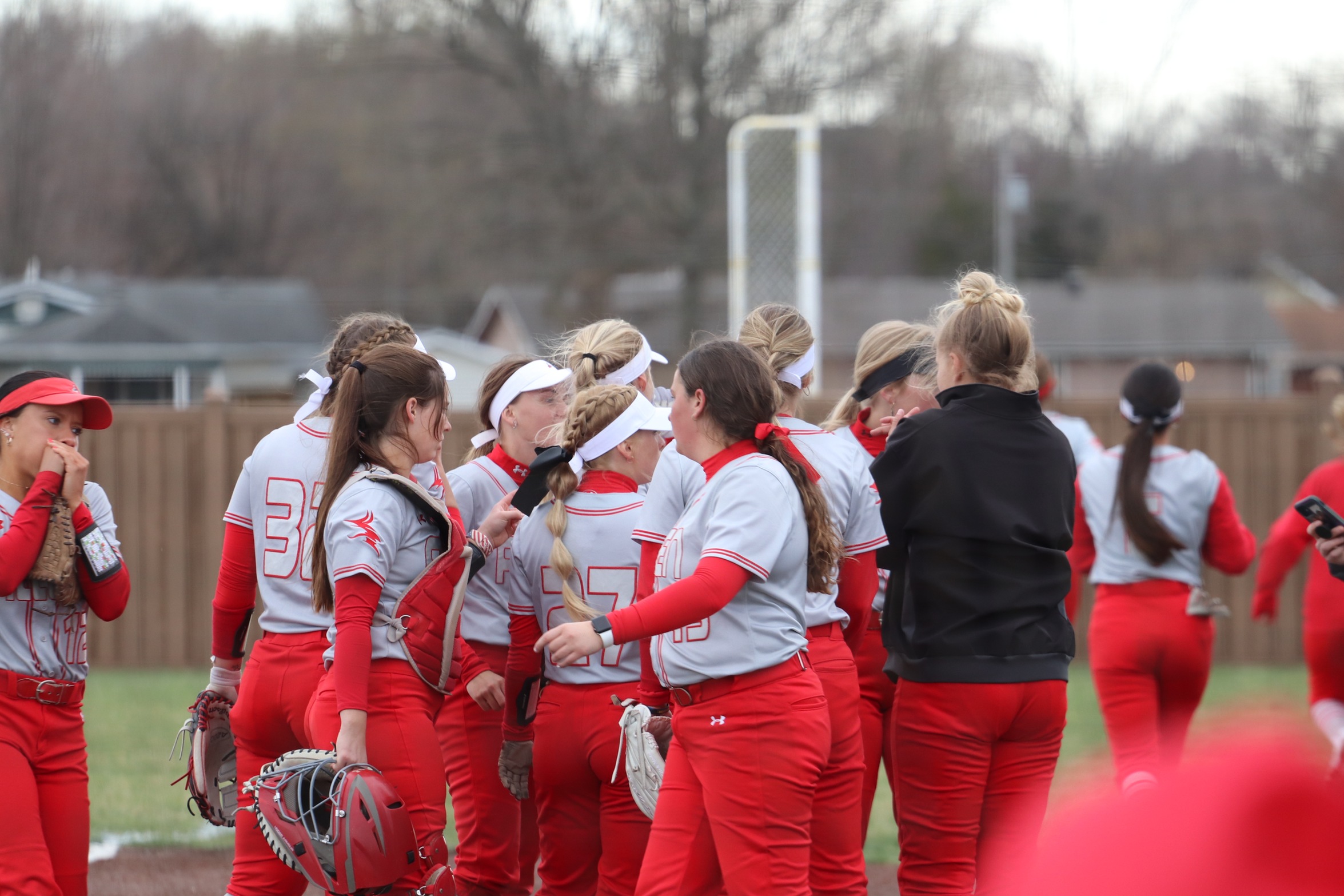 Allen Softball Splits With Larks