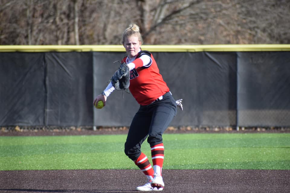 Red Devils Earn Sweep to Open Season